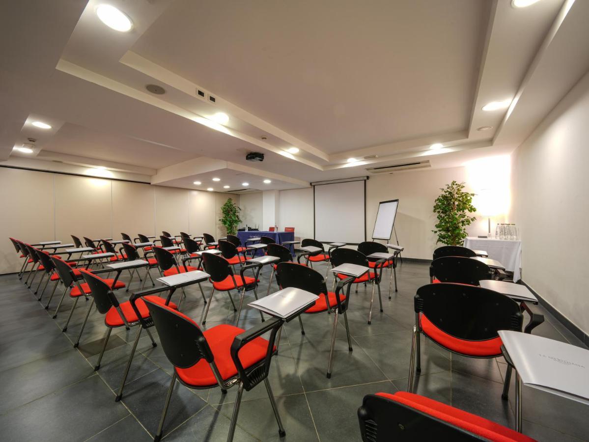 La Meridiana Bleisure Hotel Perugia Luaran gambar