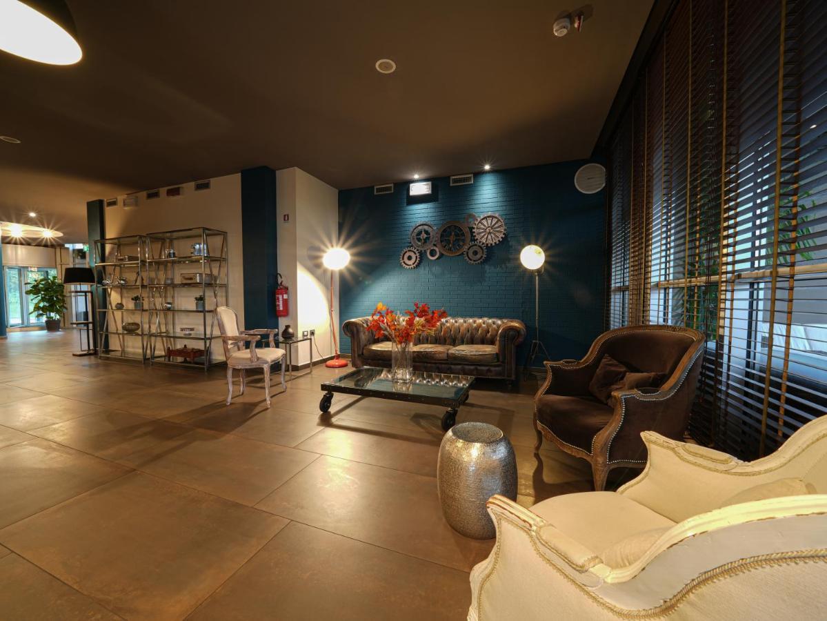 La Meridiana Bleisure Hotel Perugia Luaran gambar